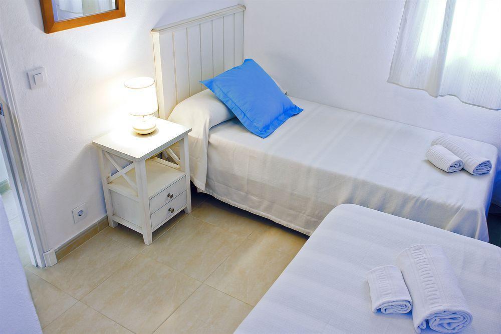 Apartamentos Son Bou Playa Gold Kültér fotó